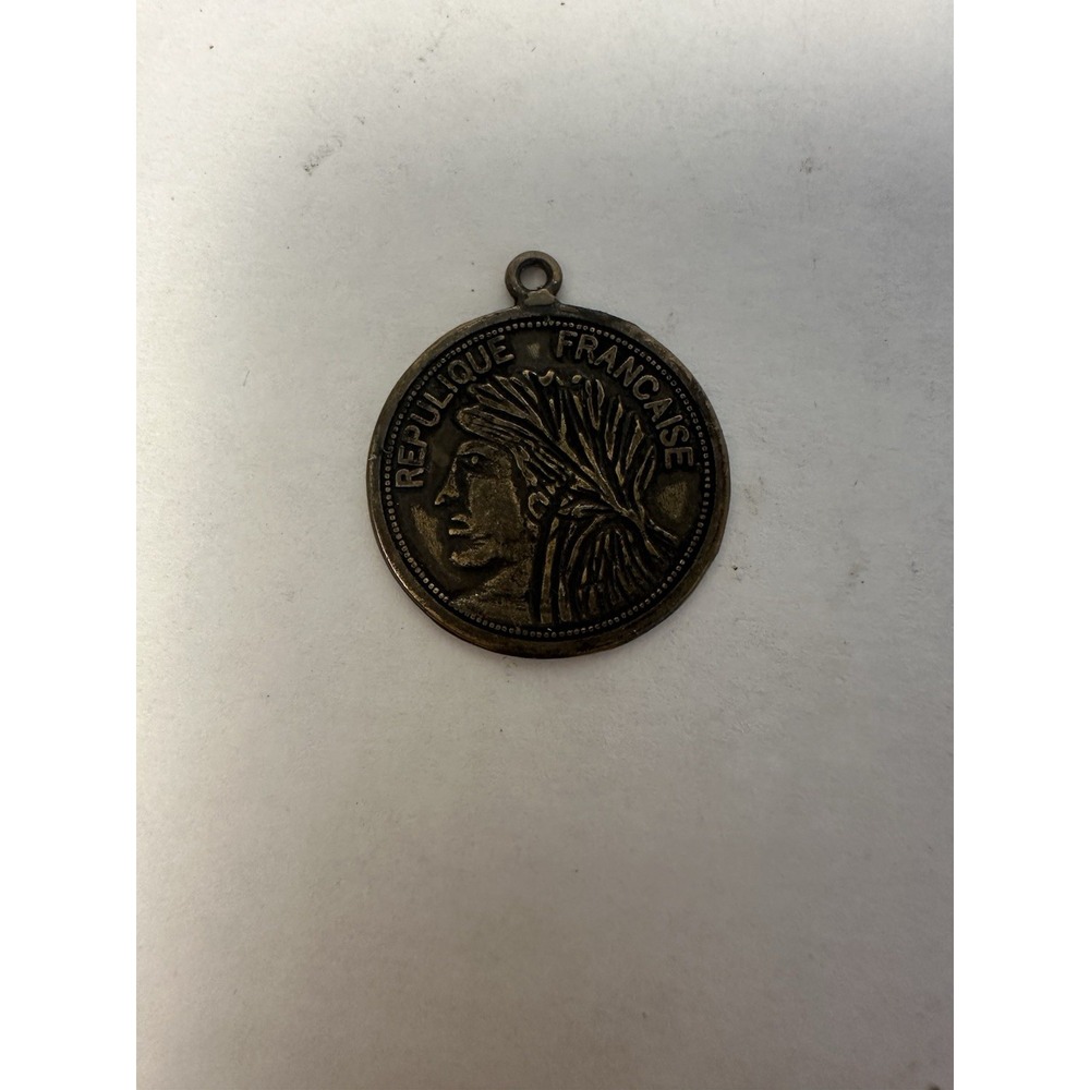 Vintage French Republic Fleur De Lis Medal Pendant France Coat Of Arms Charm